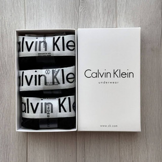 لباس زیرمردانه ترک برندکالوین کلین(CALVIN KLEIN) پادار (شورت مردانه)کد136